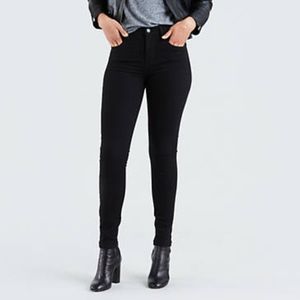 NWOT Levi's 721 High Rise Skinny - Black size 24